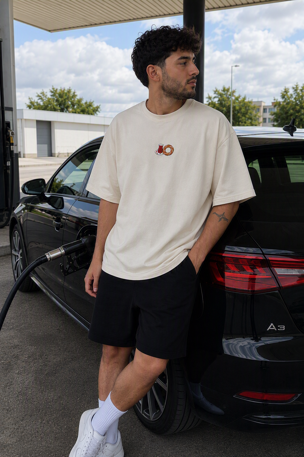 Simit & Çay Oversized T-Shirt