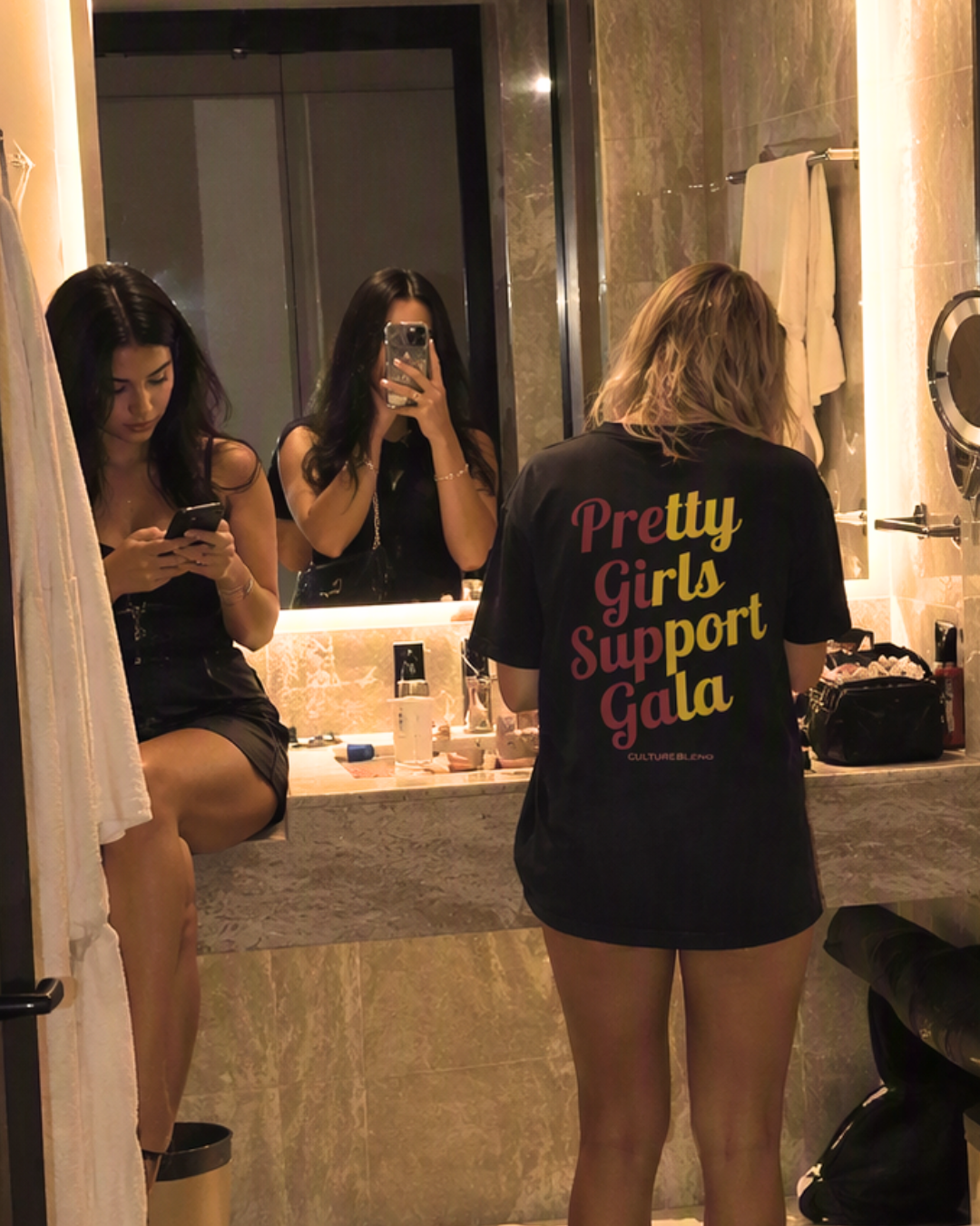 Pretty Girls Support Gala Oversized T-Shirt