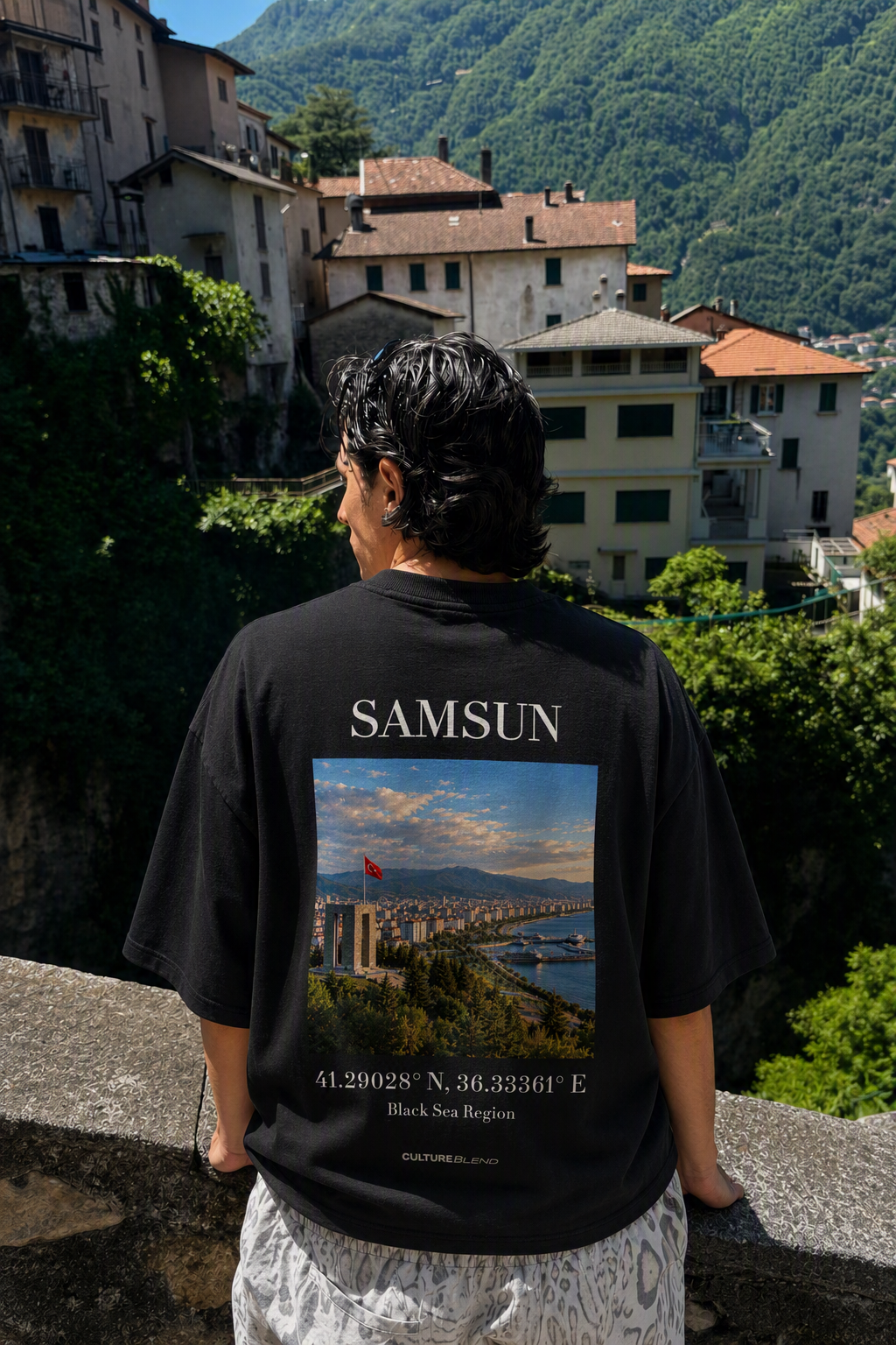 Samsun Oversized T-Shirt